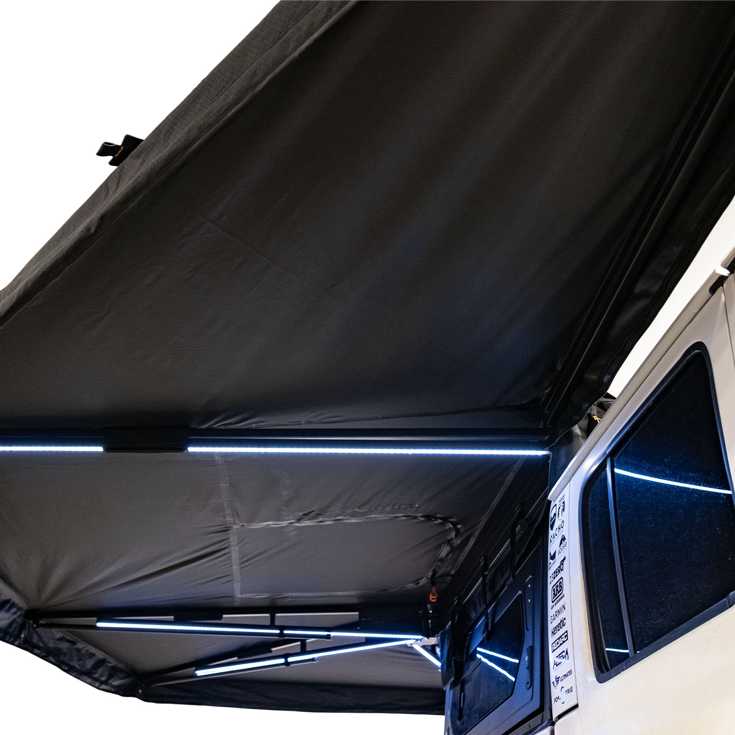 23Zero Onyx 270 Degree 6 Arm Vehicle Awning Deployed Right Side Freestanding Under Awning View