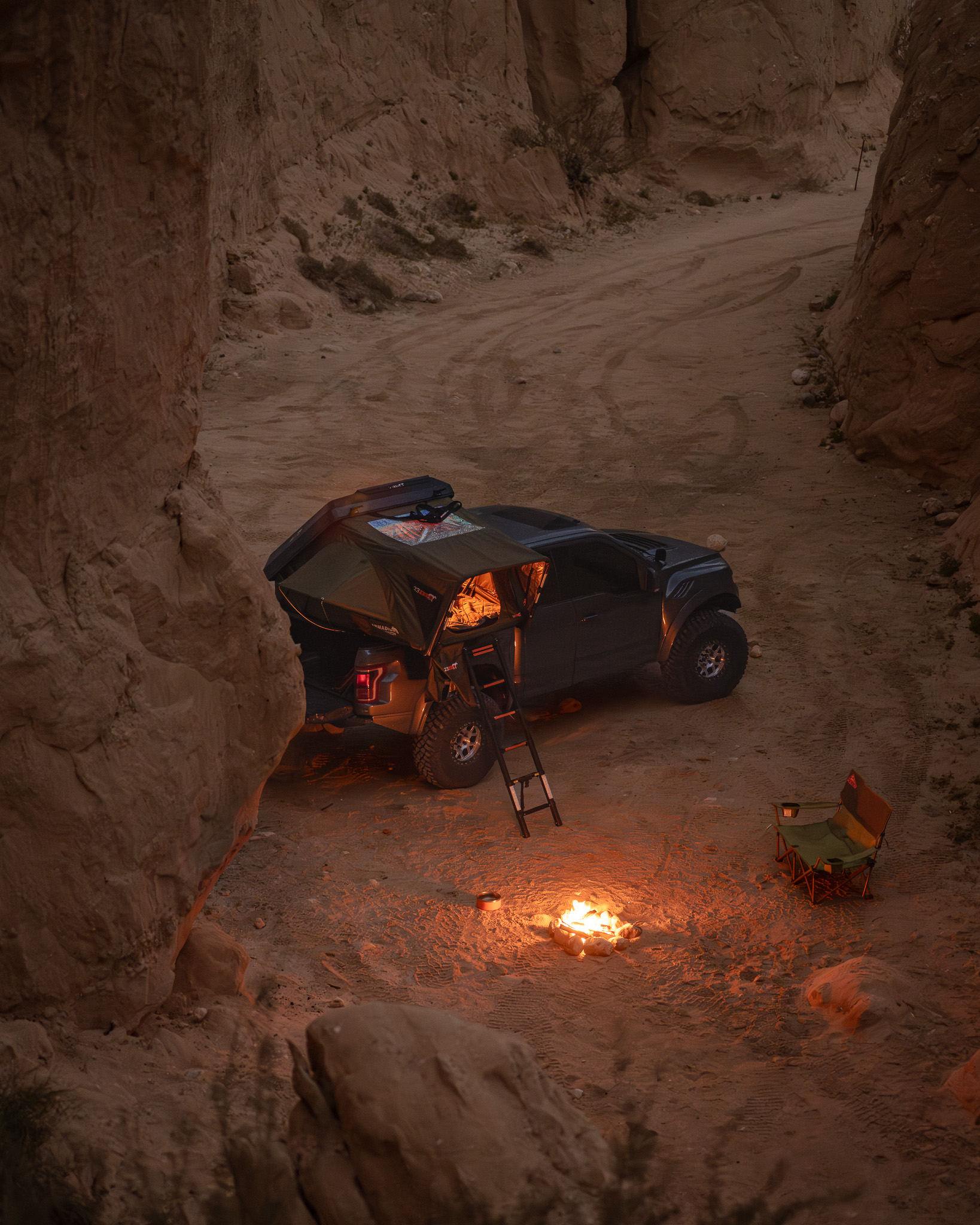 Armadillo Horizon rooftop tent on Ford Raptor with low profile bed rack setup