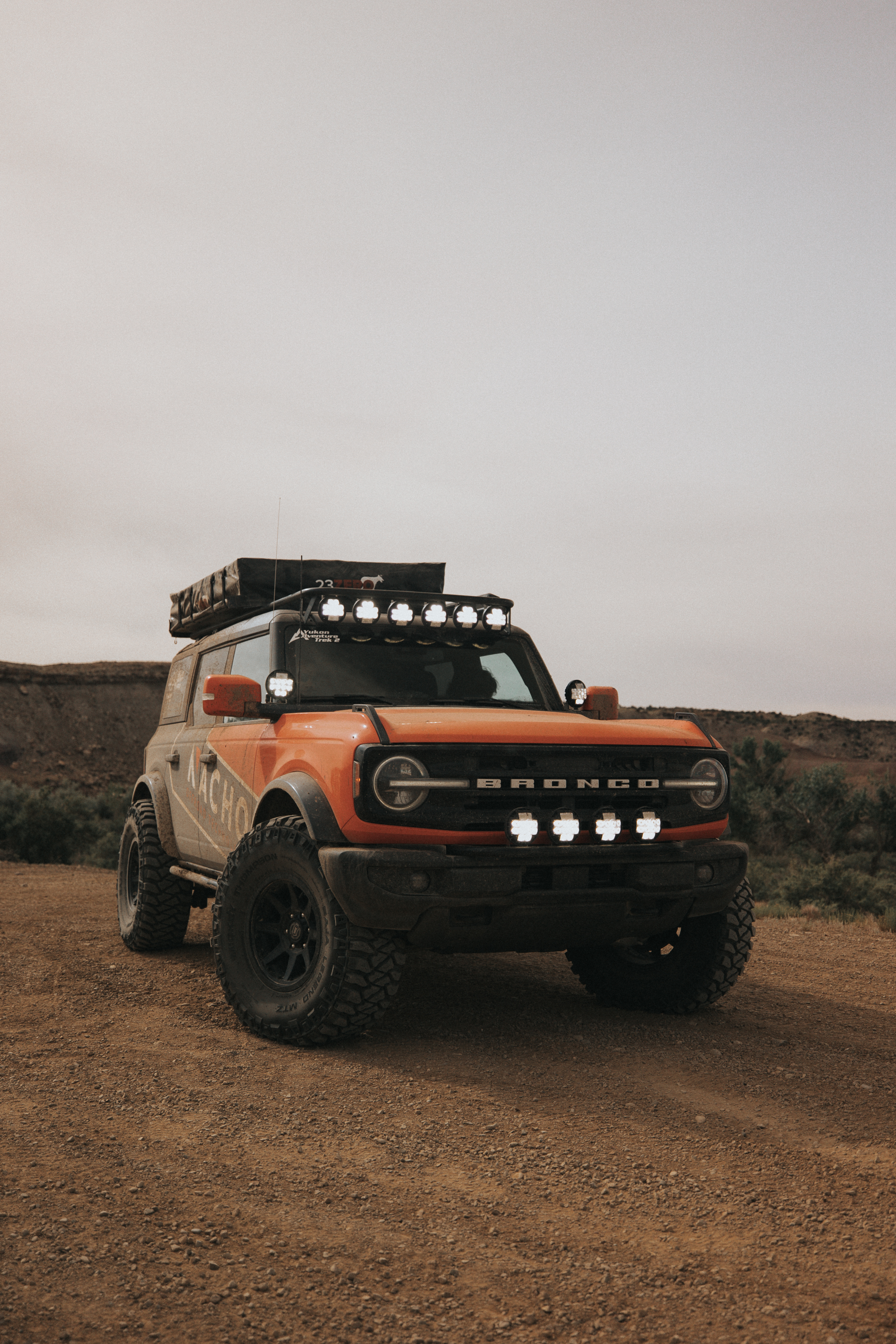 Ford Bronco with 23Zero Soft Shell Rooftop Tent in Desert